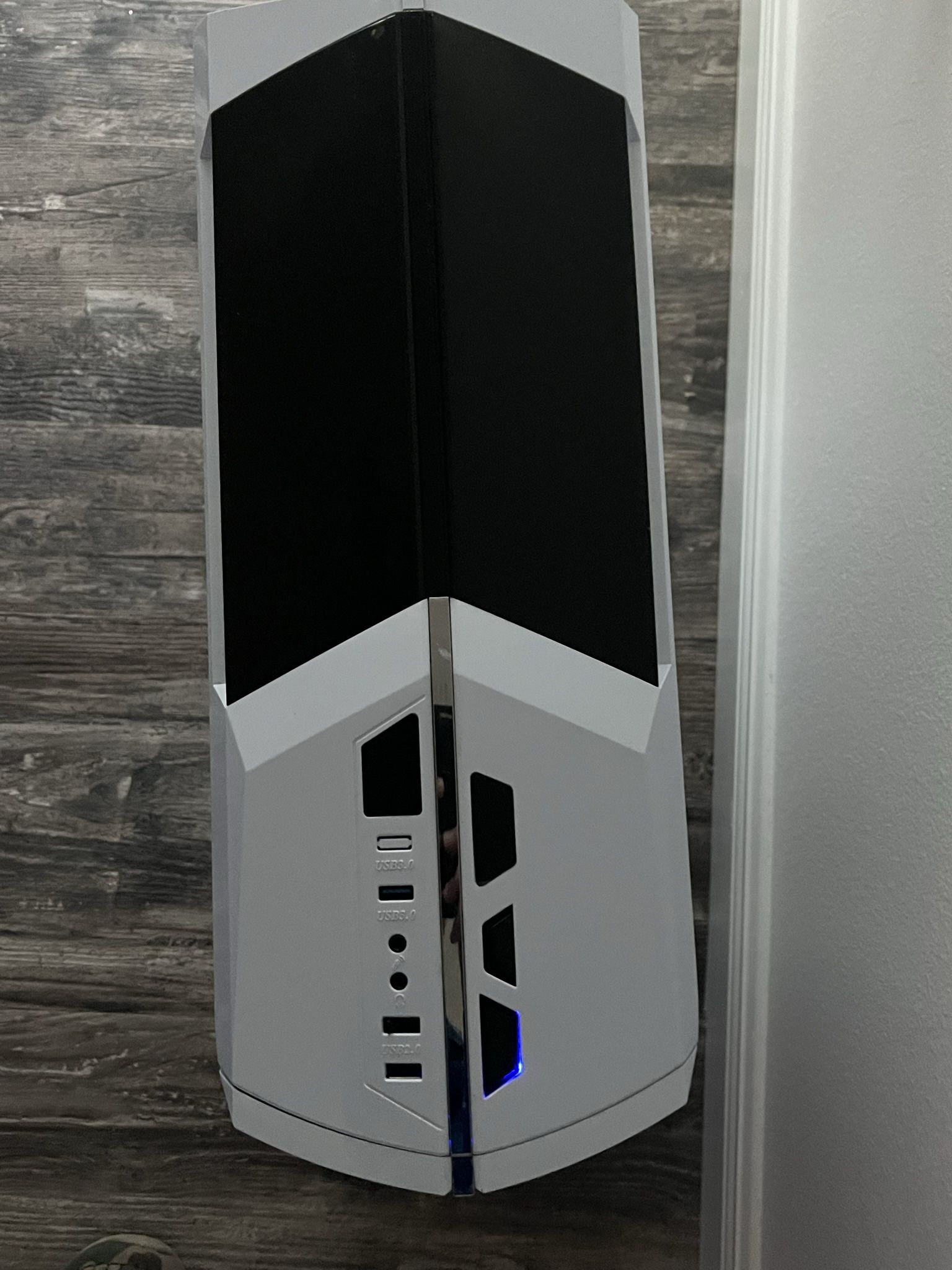 SkyTech Archangel Gaming Computer Desktop for Sale in Vero Beach, FL