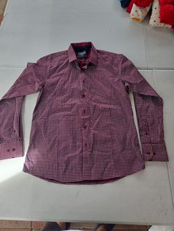 Camisa para hombre mediana.