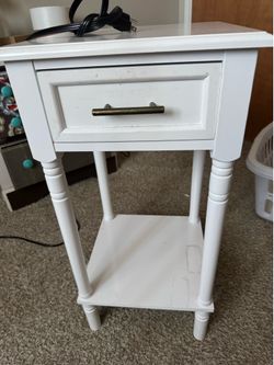 White Nightstand w/ USB and outlet (works)