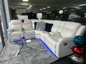 Amazing Deal Right Now‼️Beautiful White Reclining Sectional With LED Lighting $1099