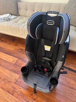 Evenflo Revolve Rotating Car Seat
