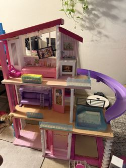 doll house
