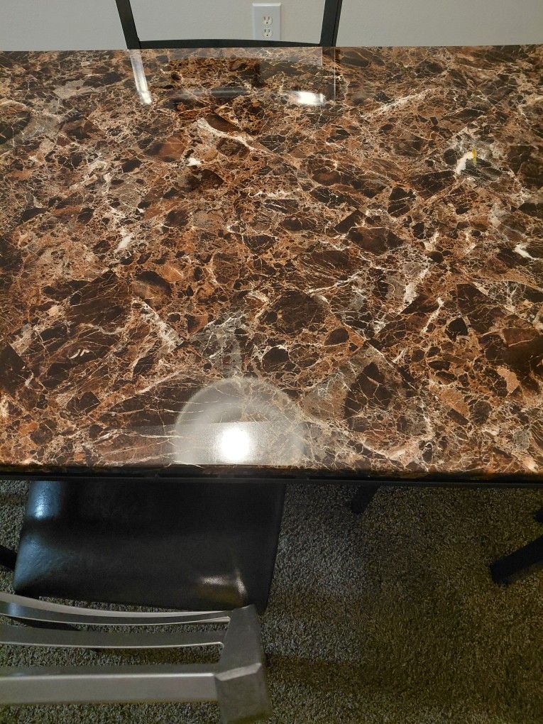 Dining Table 4 Chairs 