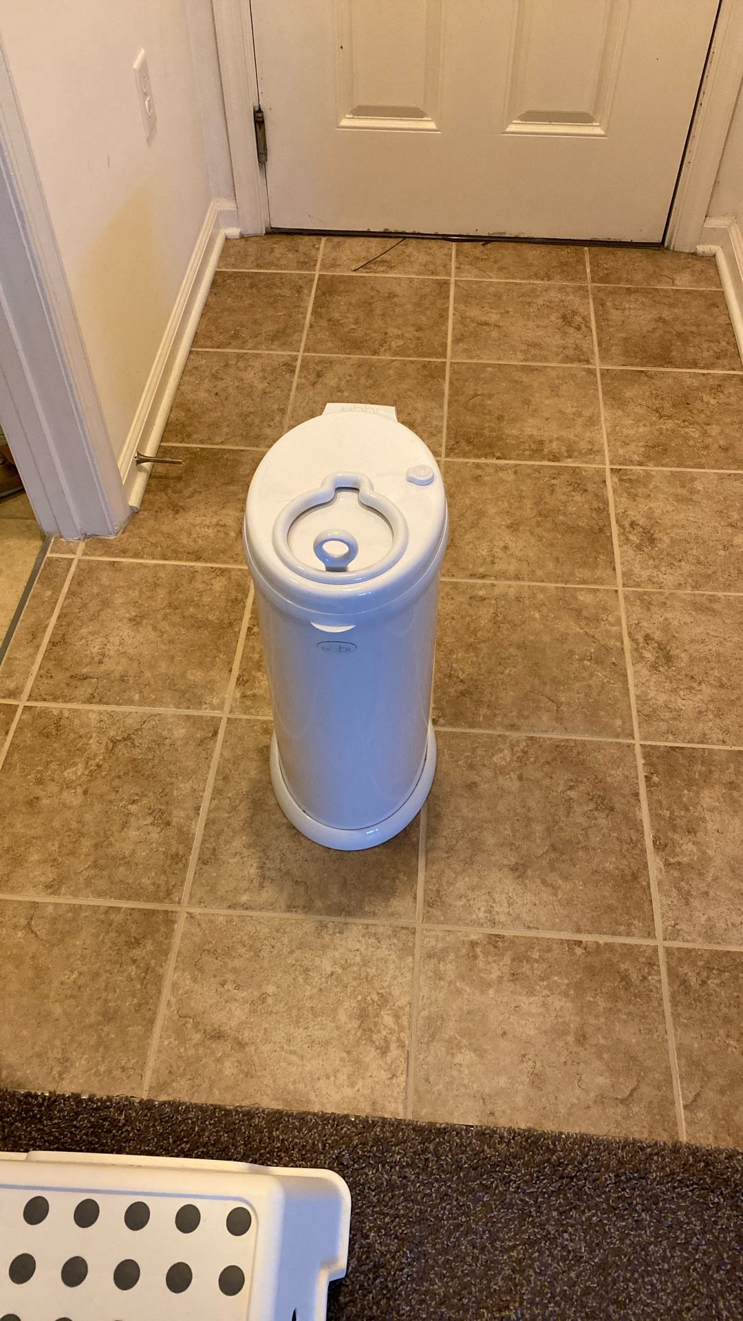 Baby Diaper Trash Can With Slider Lock