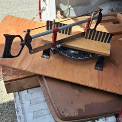 Hand Miter Saw