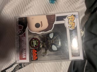 Spider-Man Funko Pop Chase glow in the dark