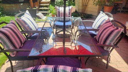 Patio set