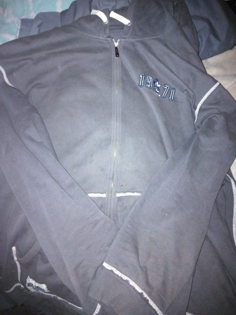 Hoodies And T Shirt