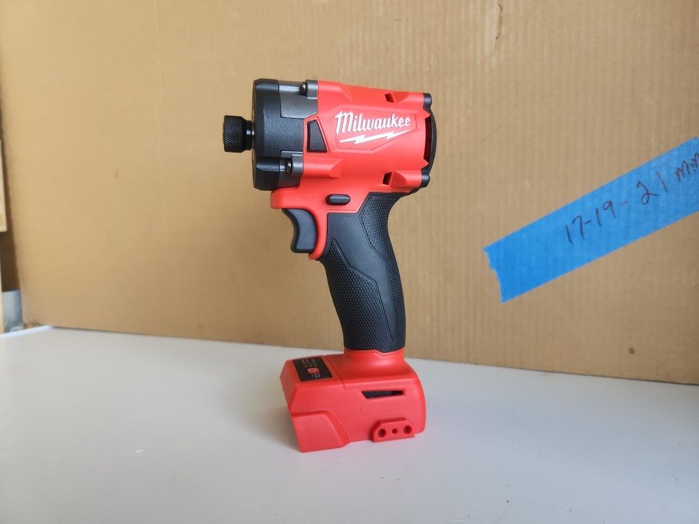 Milwaukee 18v brushless Motor new 