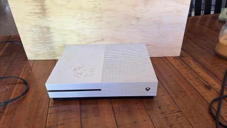 Xbox One s