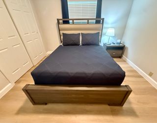 Queen size bed set for sale for $200