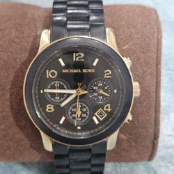 Michael Kors Watch Black & Gold