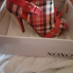 Size 7 XOXO Shoes New In Box