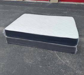 Queen Mattress Set $189 | Brand New