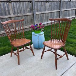 Set of Two Ethan Allen Maple Fiddleback Baumritter Side Chairs