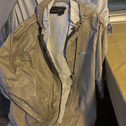 Frogg Toggs Jacket  Medium 