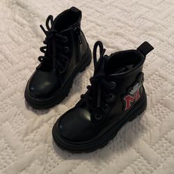 Mickey Boots 