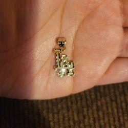 14k Gold Small Diamond Cut Pendant ONLY Chain NOT Included Oro 14k Solo Dije Cadena NO Incluida