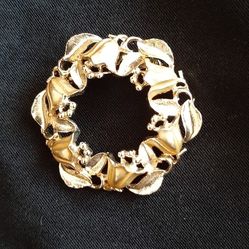 Signed JJ - Pin Brooch -Brushed Gold-tone Metal