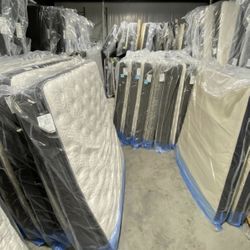 MATTRESS WAREHOUSE - Limited Time Sale!!!!! ALL SIZES!!!!! ALL TYPES!!!!!! 