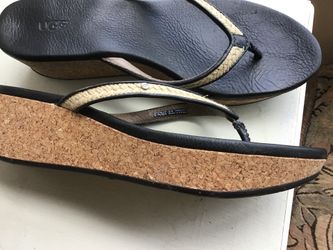 Ugg sandals size 81/2