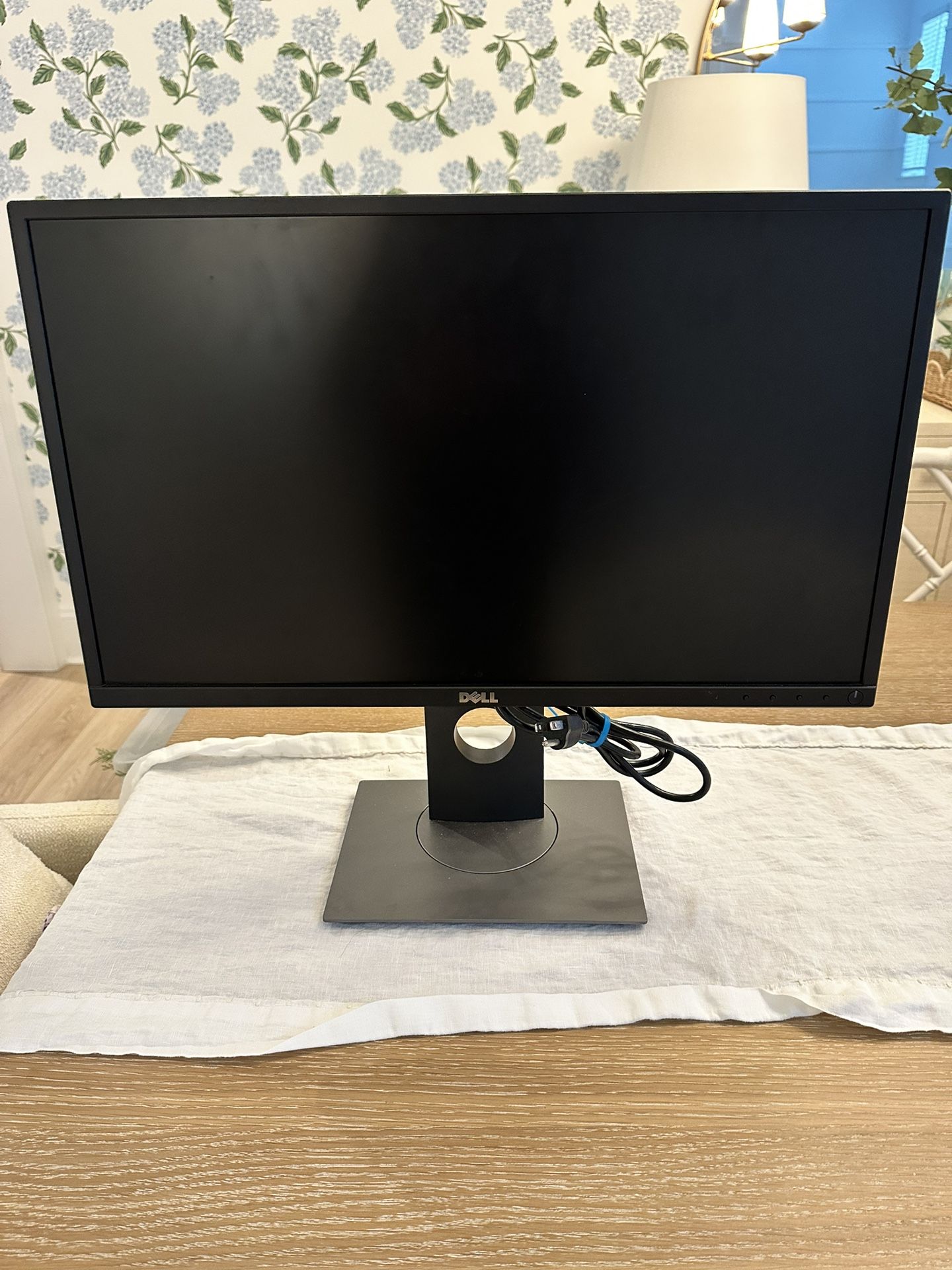 Dell Adjustable Computer Monitor