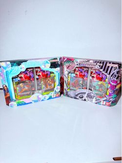 One piece vol 7 & 8 boxes $80 for the pair