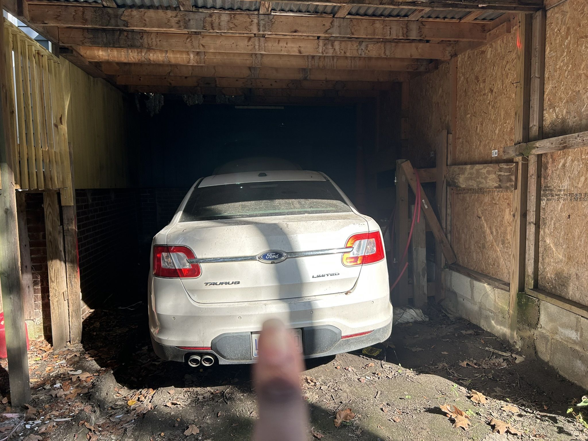 2011 Ford Taurus