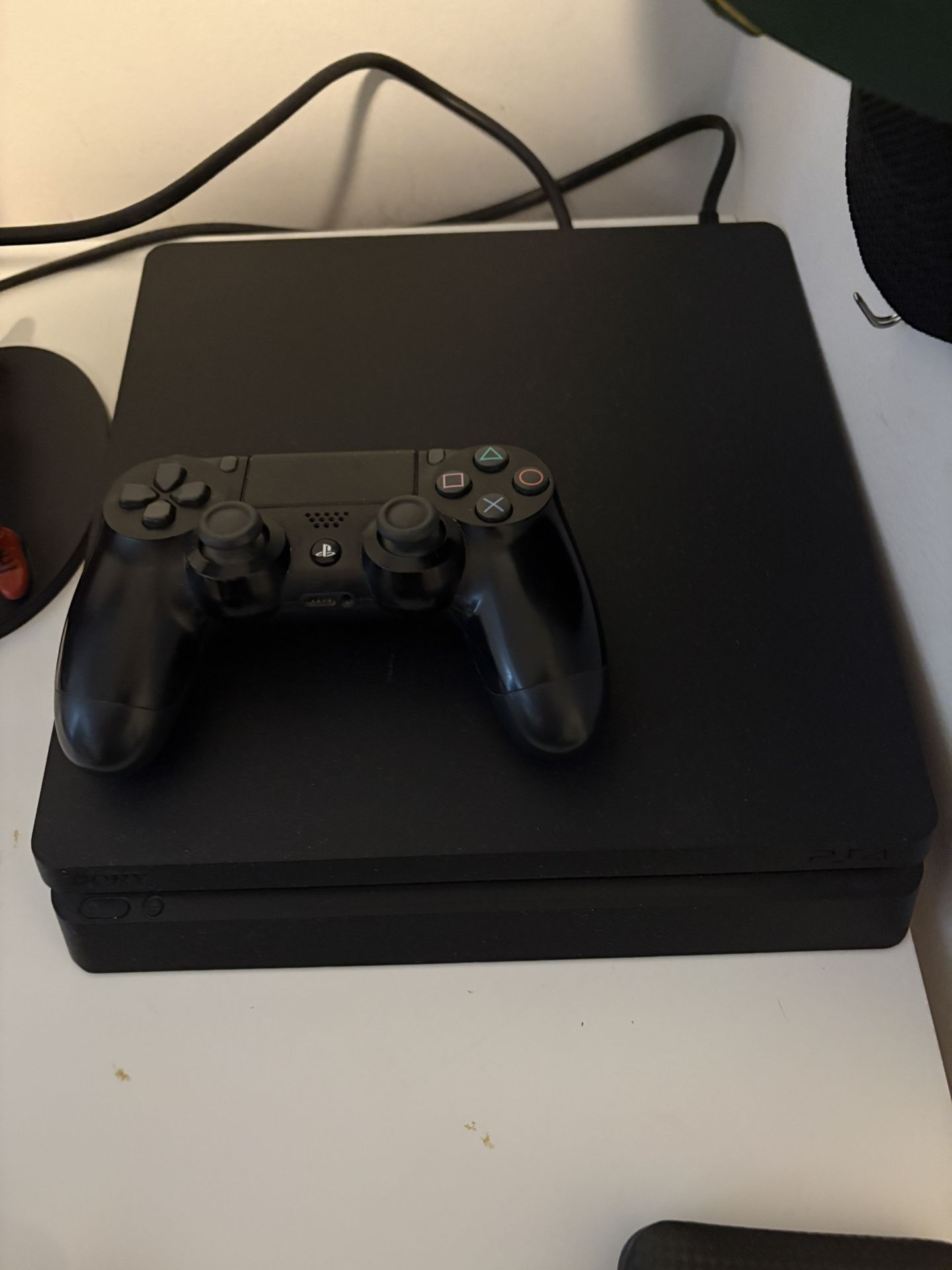 PS4 Slim