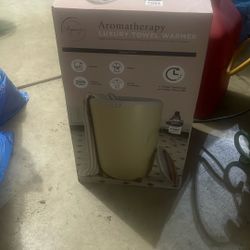 Aromatherapy Luxury Towel, Warmer Electric