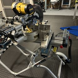 New: Corded DEWALT 10 in. (254 mm Blade) Double Bevel Sliding Compound Miter Saw with BOSCH T4B Portable Gravity-Rise Miter Saw Stand with Wheels, 18'