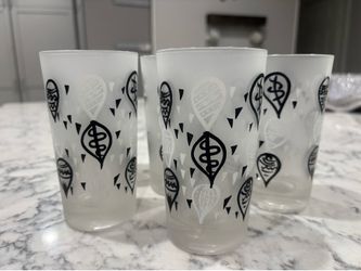 5 piece 8 oz vintage glass set