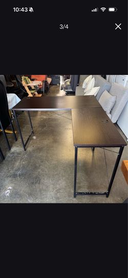 L-Shaped Corner Gaming Desk Computer Desk Espresso Very Good Condition