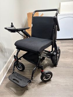 Motorized wheelchair