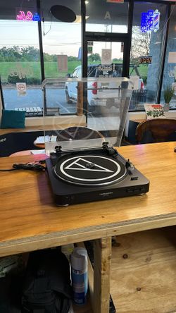 Audio-technica Stereo Turn Table