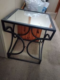 Mirror tables