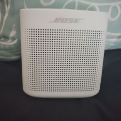 Bosse Bluetooth speaker