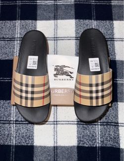 Burberry slides