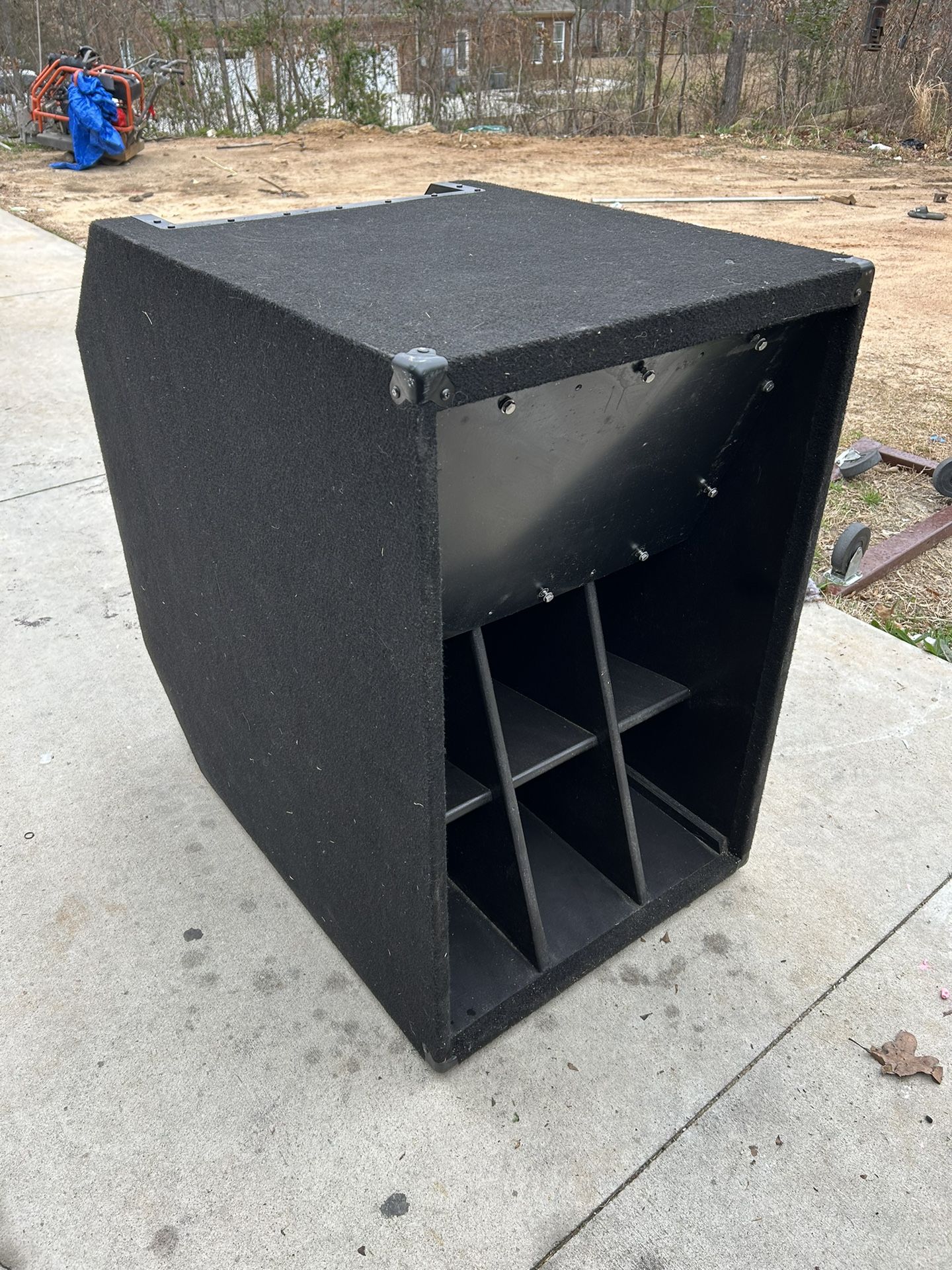 B-52 Amplified loudspeaker