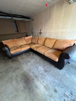 Large L-Shaped Sectional Sofa couch