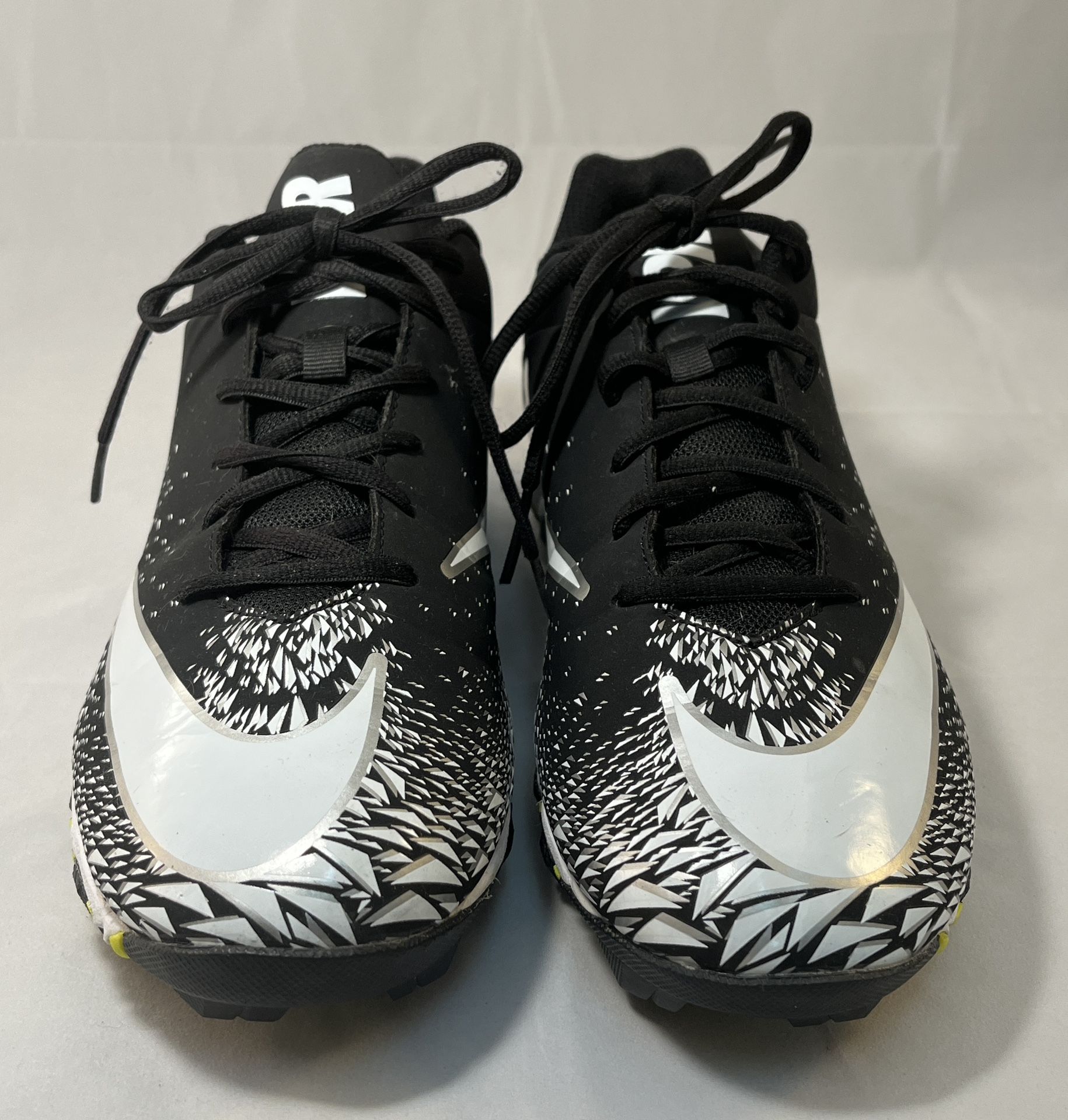 Nike Vapor Fastflex Shark 2 VPR Shoes Mens 11 Football Soccer Cleats for Sale in Glenpool OK OfferUp
