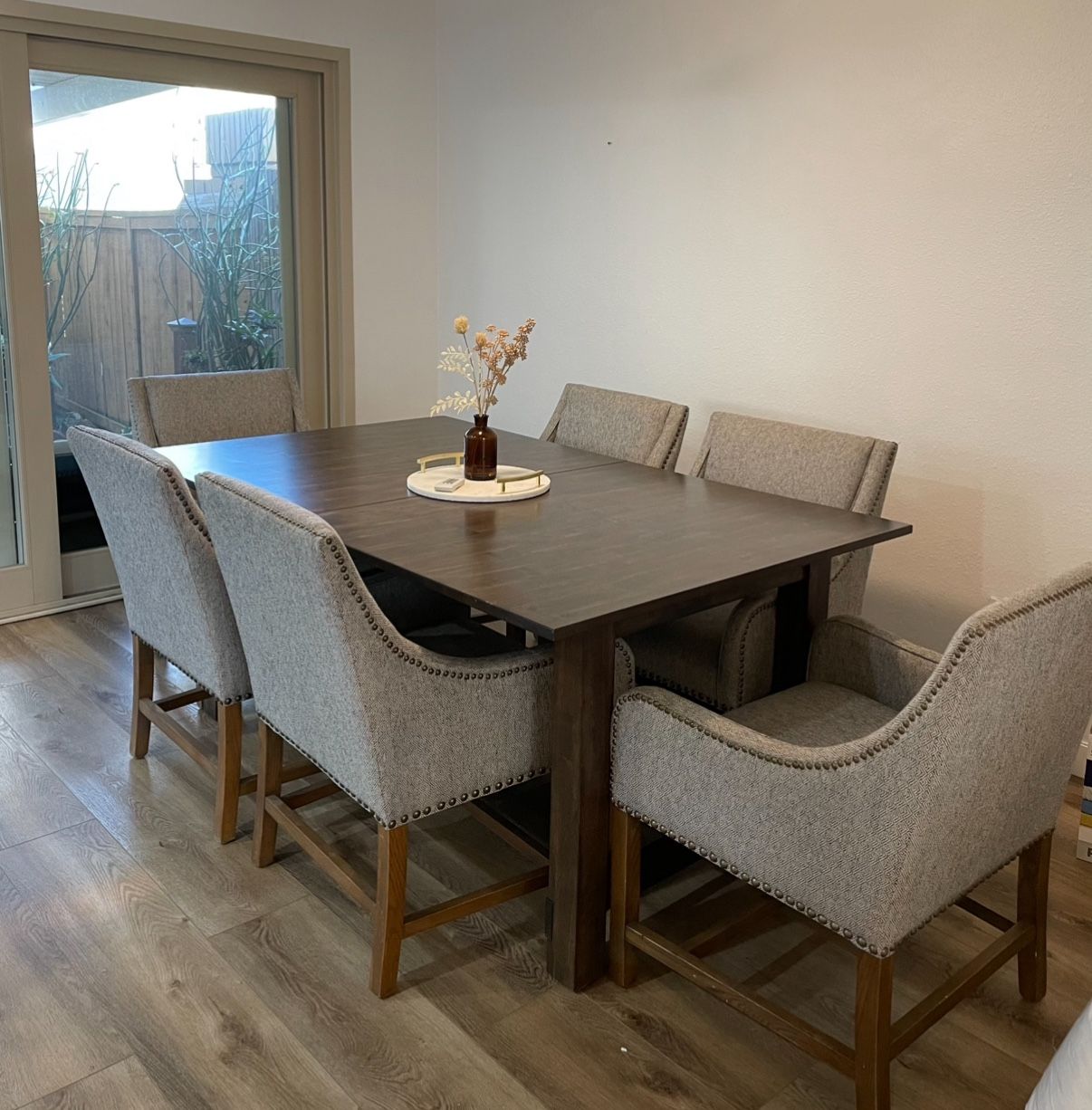 Designer Dining Table & Chairs (6)