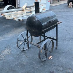 BBQ OR SMOKER???
