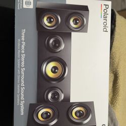 Polaroid Stereo Surround System 