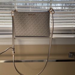 Michael Kors Purse & Wallet Set