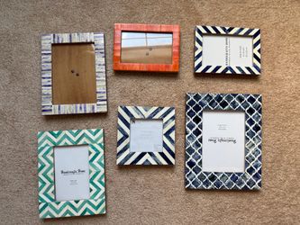 Handicrafts Photo Frames Set of 6