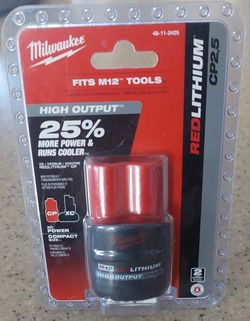 Milwaukee M12 12V Lithium-Ion CP High Output 2.5 Ah Battery Pack

