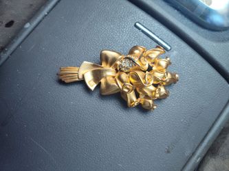 Vintage Givenchy Gold Rose Bouquet Brooch
