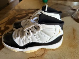 Air Jordan 11 Concords