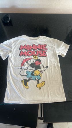 DISNEY T-shirt